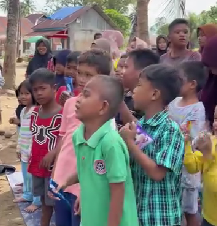 Menutup Tahun dengan Warna Harapan: Trauma Healing ke-8 Art Therapy Dangau di Kampuang Apa Lubuak Rayo